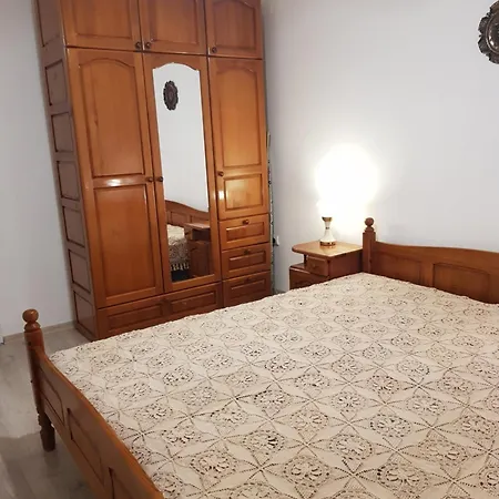 Апартамент Megi